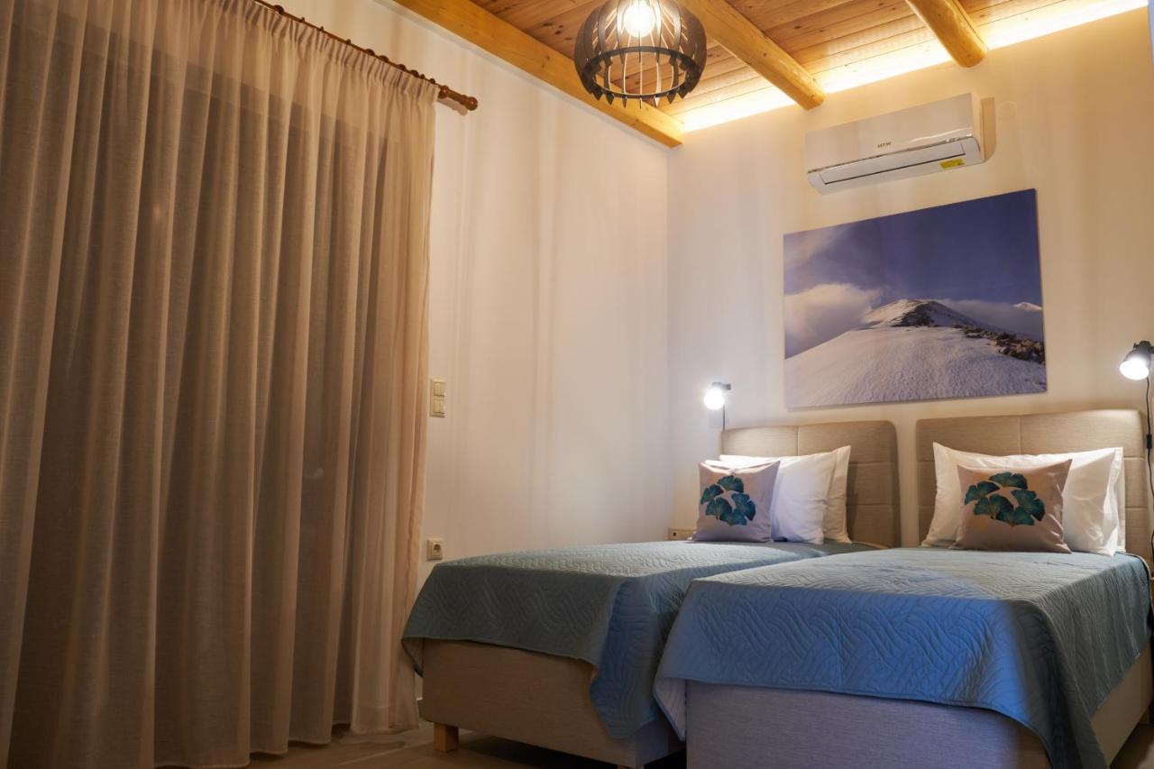 Villa Olive Valley Loutraki  ภายนอก รูปภาพ