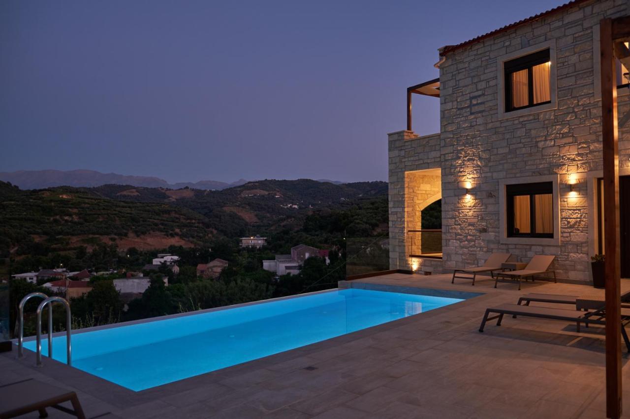 Villa Olive Valley Loutraki  ภายนอก รูปภาพ