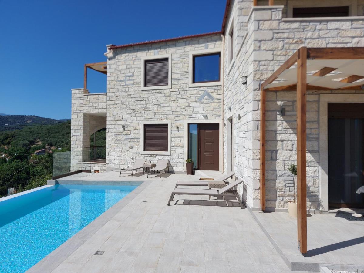 Villa Olive Valley Loutraki  ภายนอก รูปภาพ