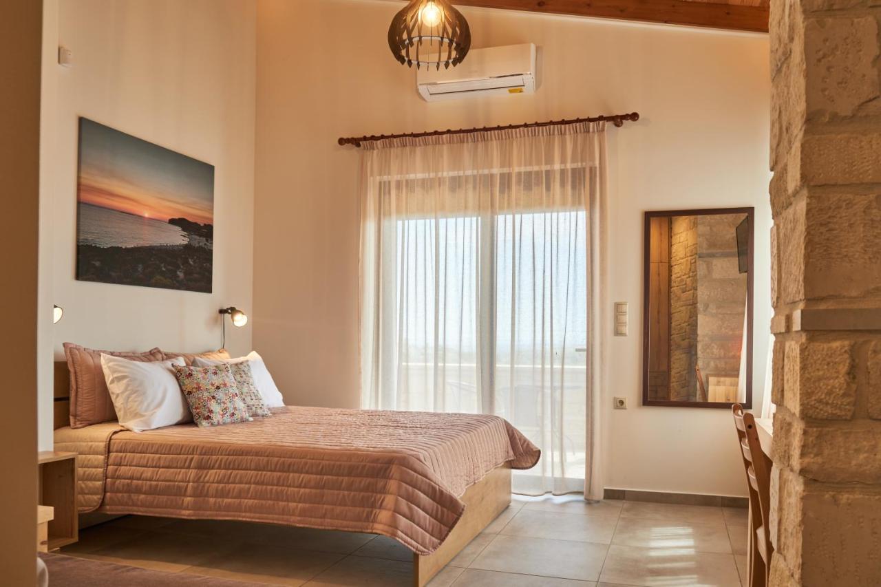Villa Olive Valley Loutraki  ภายนอก รูปภาพ